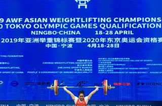 New World record in Women 64kg by DENG Wei, Congratulate to  ... Image 1