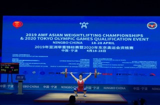 New World record in Women 64kg by DENG Wei, Congratulate to  ... Image 48