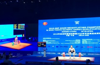 New World record in Women 64kg by DENG Wei, Congratulate to  ... Image 32