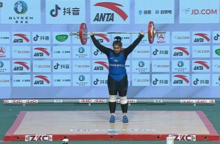 Triple World Records for China in the Heavyweight! Image 19