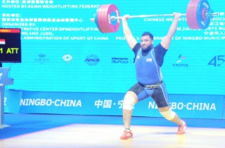 Last Day Highlight: New Junior World and Asian Records by LI ... Image 12