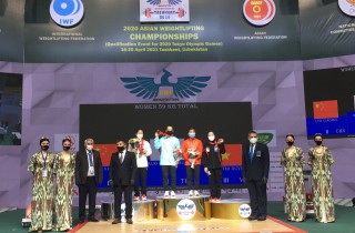 KUO Broke 2 World and Asian Records – Women 59kg Image 10