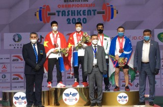 KUO Broke 2 World and Asian Records – Women 59kg Image 11