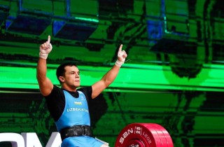 WWC Day 4: Congrat to the host and Asian lifters!! Image 4