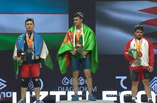 Another Gold for Turkmenistan in Youth Men 89kg Image 2